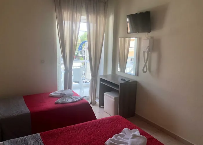 فندق Simotel Ermis