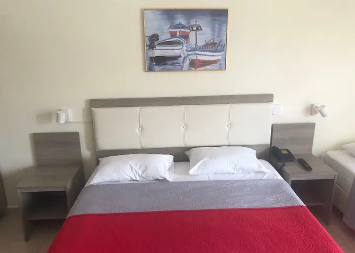 Simotel Ermis هانيوتي