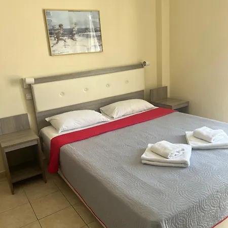 Simotel Ermis فندق هانيوتي