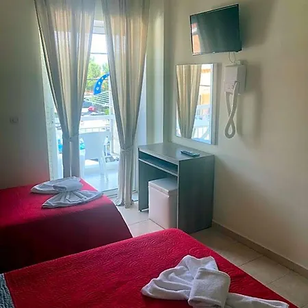 فندق Simotel Ermis